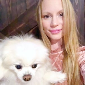 Meet your Posher, Tabitha